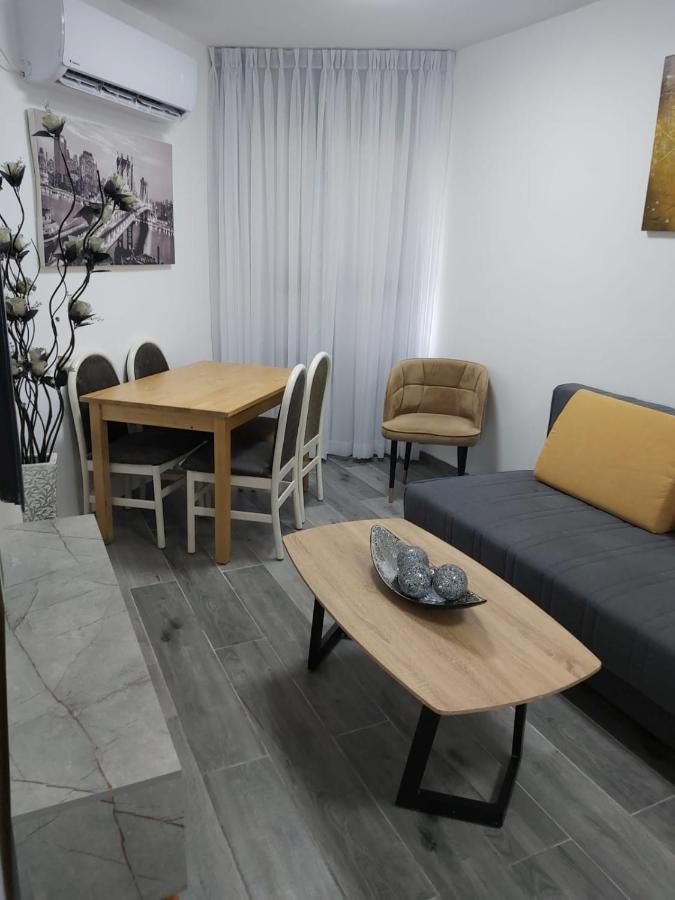 Rina Vacation Apartment Tibériade Extérieur photo