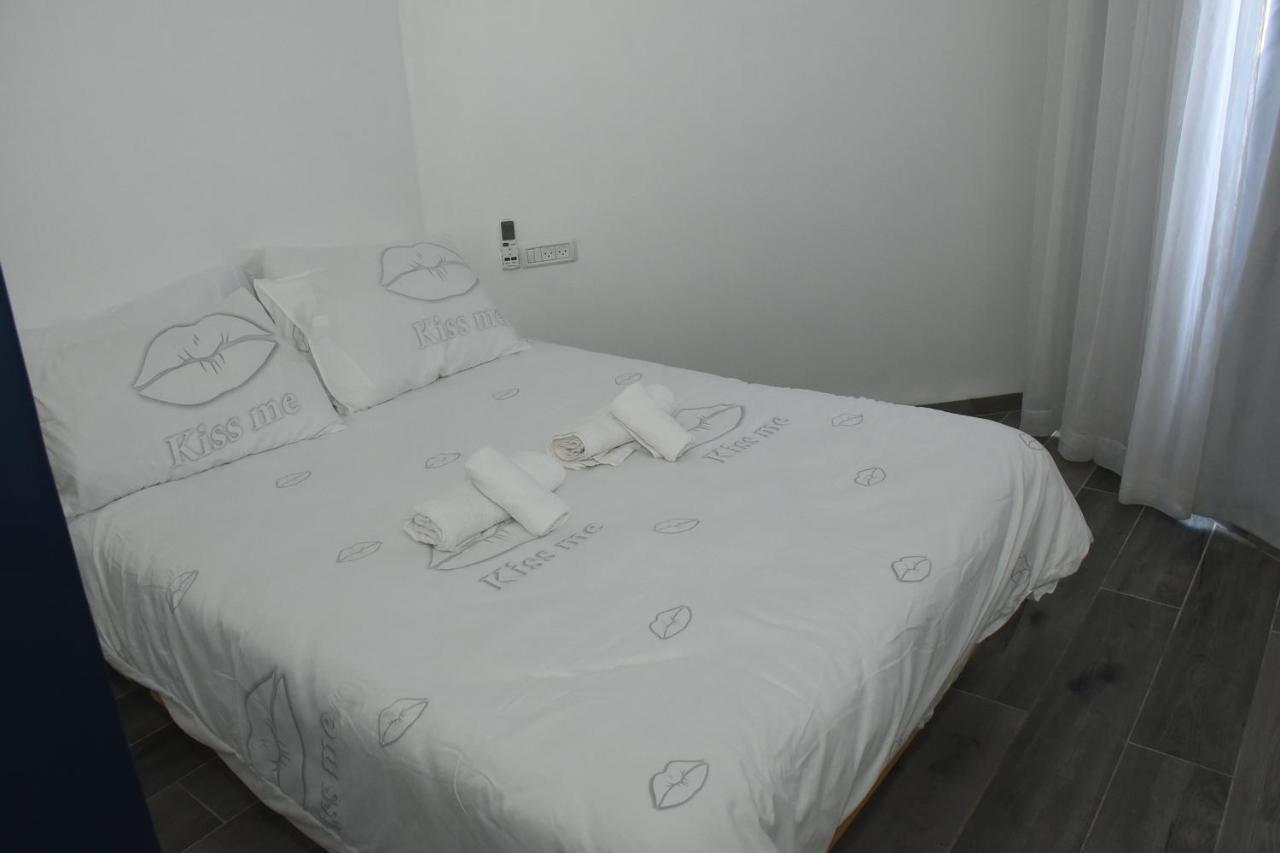 Rina Vacation Apartment Tibériade Extérieur photo